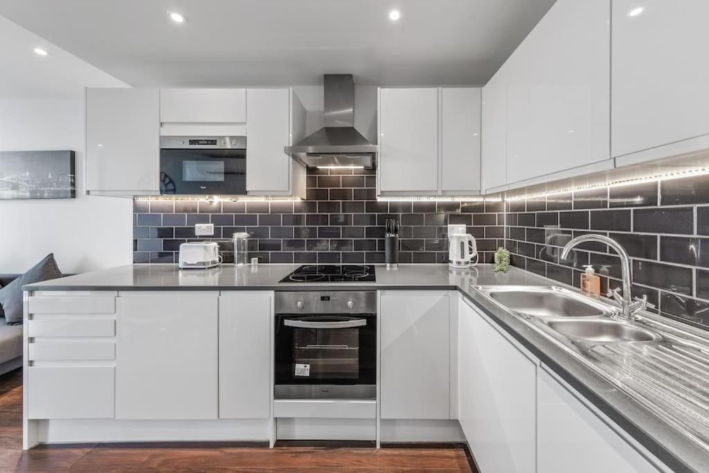 One Bedroom Flat In London Bp36 Экстерьер фото